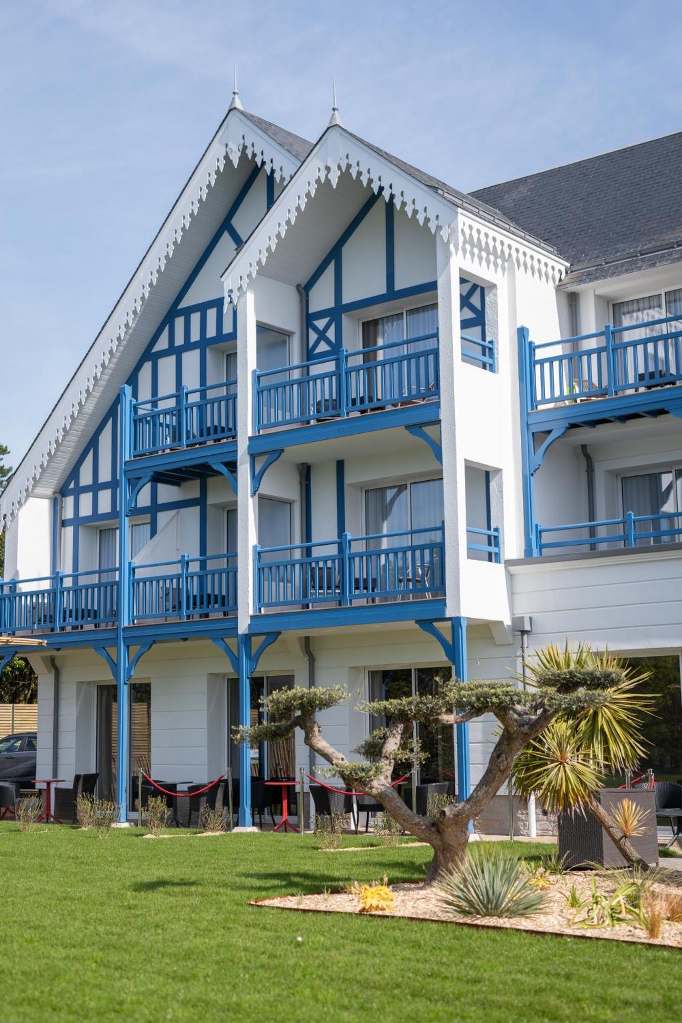 Отель Best Western Plus Le Roof Vannes Bord De Mer Экстерьер фото