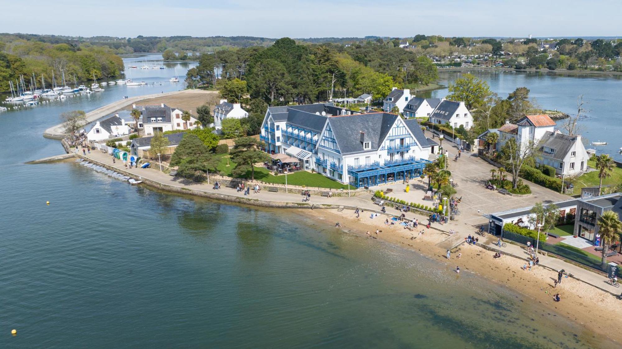 Отель Best Western Plus Le Roof Vannes Bord De Mer Экстерьер фото