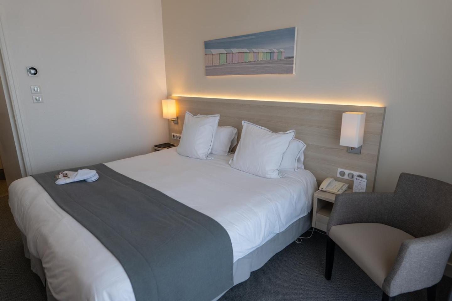 Отель Best Western Plus Le Roof Vannes Bord De Mer Экстерьер фото