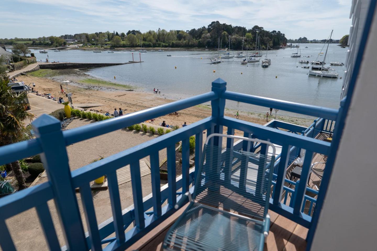 Отель Best Western Plus Le Roof Vannes Bord De Mer Экстерьер фото